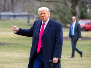 Americký prezident Donald Trump trestá „vzpurnou“ univerzitu | Foto: Joshua Sukoff / Shutterstock