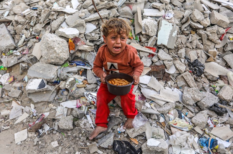Palestinské dítě v Chán Júnis | Foto: Anas-Mohammed/Shutterstock