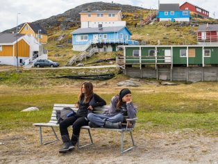 Mládež v Paamiutu na jihozápadu Grónska | Foto: The Nomad Photography / Shutterstock