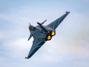 Francouzská stíhačka Dassault Rafale | Foto: Flavien Dessertine / Shutterstock