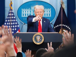 Donald Trump na tiskové konferenci | Foto: Joshua Sukoff / Shutterstock