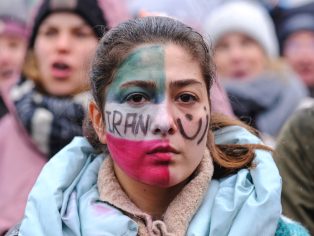 Íránský režim v paranoie zesílil zatýkání a popravy | Foto: Alexandros Michailidis / Shutterstock