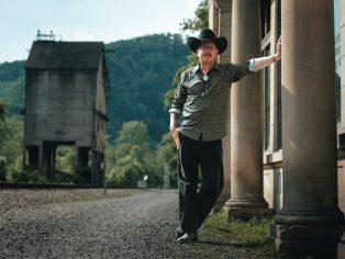 Opravdu odscrollujete níž, aniž byste řekli „howdy“? | Foto: Foto: Petr Chodura / Voxpot