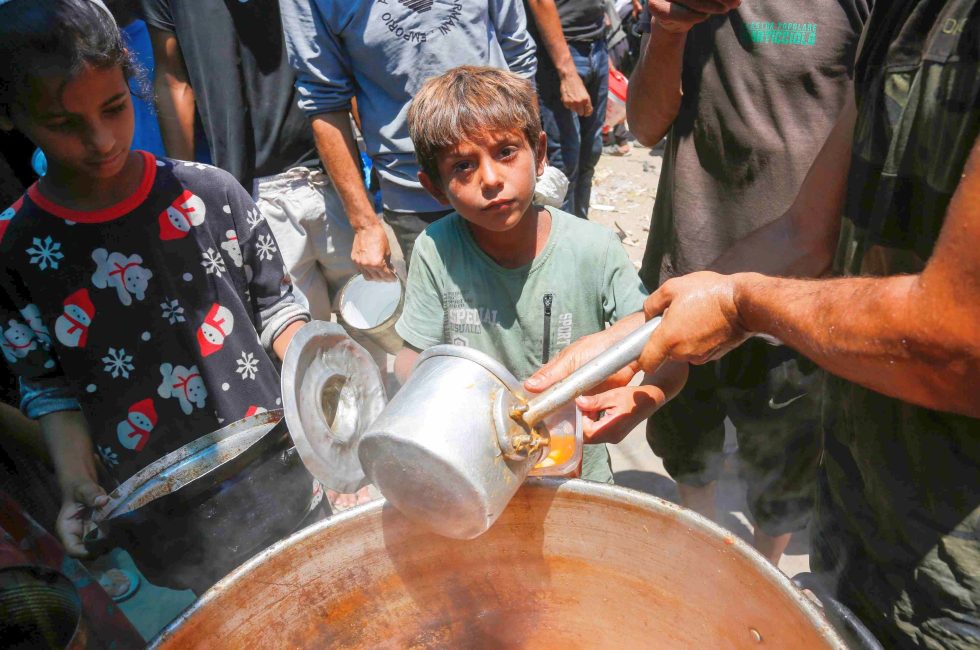 Výdej potravin v Gaze | Foto: Ashraf Amra / UNRWA / Wikimedia Commons