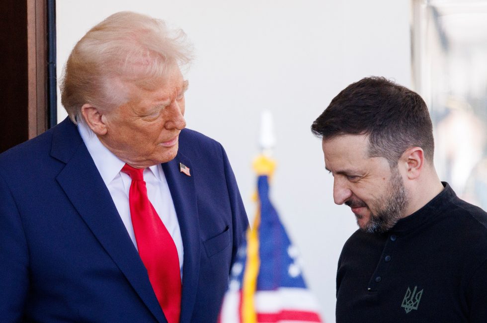 Americký prezident Donald Trump se svým ukrajinským protějškem Volodomyrem Zelenským | Foto: Joshua Sukoff / Shutterstock