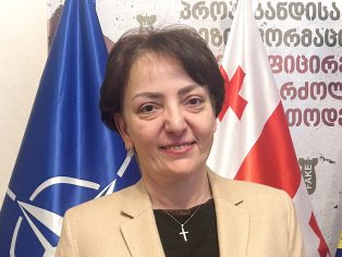 Gruzínská ministryně obrany v letech 2015-2016 Tinatin Chidašeli | Foto: Vojtěch Boháč / Voxpot