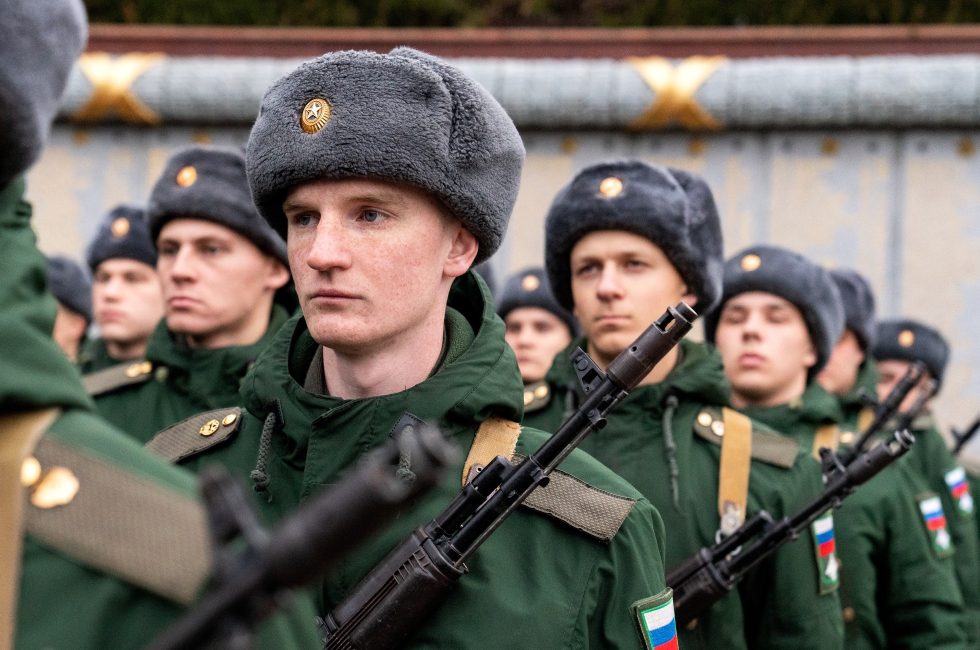 Branci rukující do ruské armády | Ilustrační foto: Shutterstock